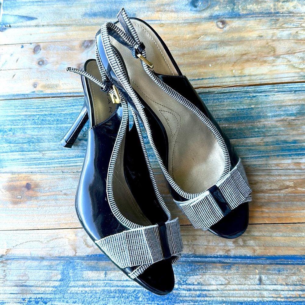 Tahari Diane 6 Patent Leather Peep Toe